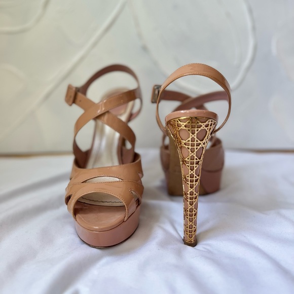 Dior Metal Cannage Heel - Picture 5 of 6